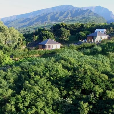 Vue sur les montagnes depuis les bungalows